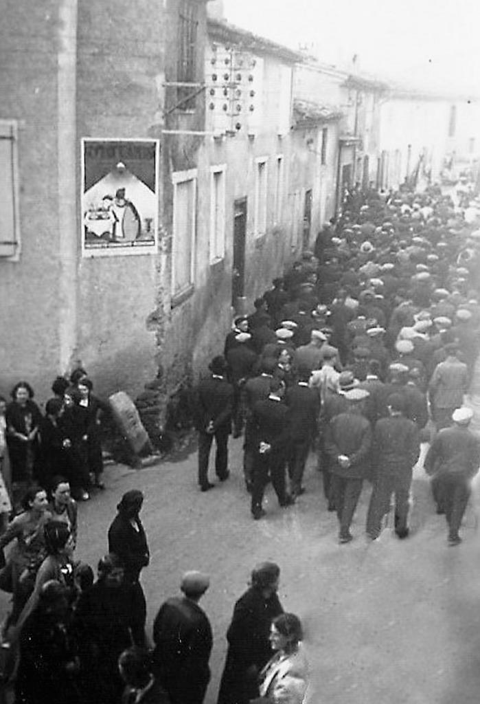 1934 (18)