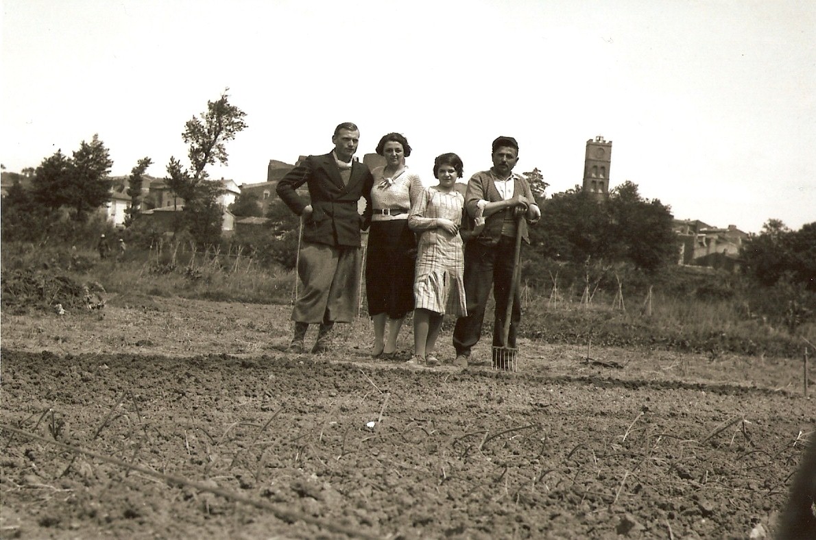 1934 (22)