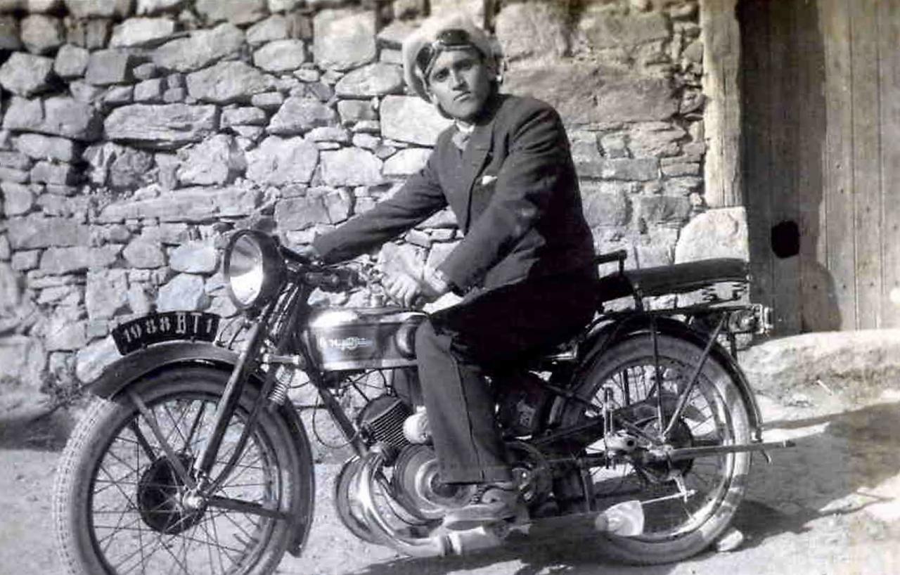 1934 (23)