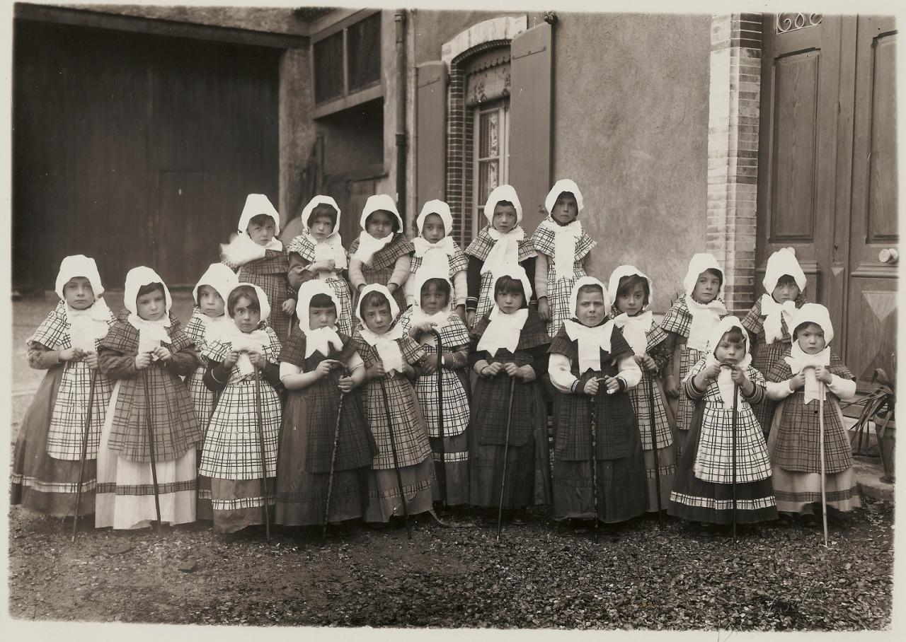 1935 (2)