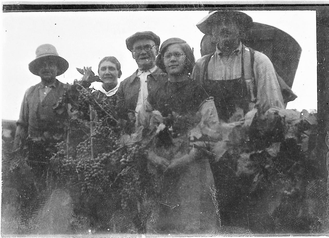1935- (2) Marie Louise JOULIA, (3) François CAZANAVE, (4) Rose JOULIA