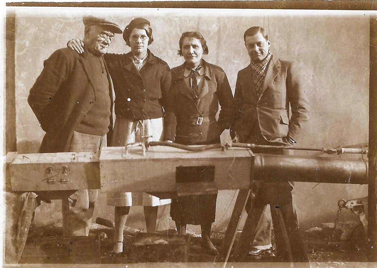 1936