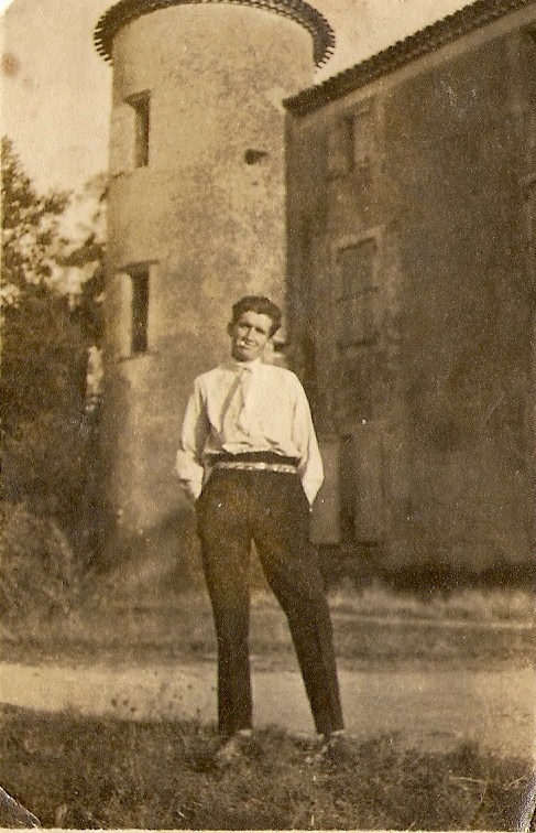 1939 (9)