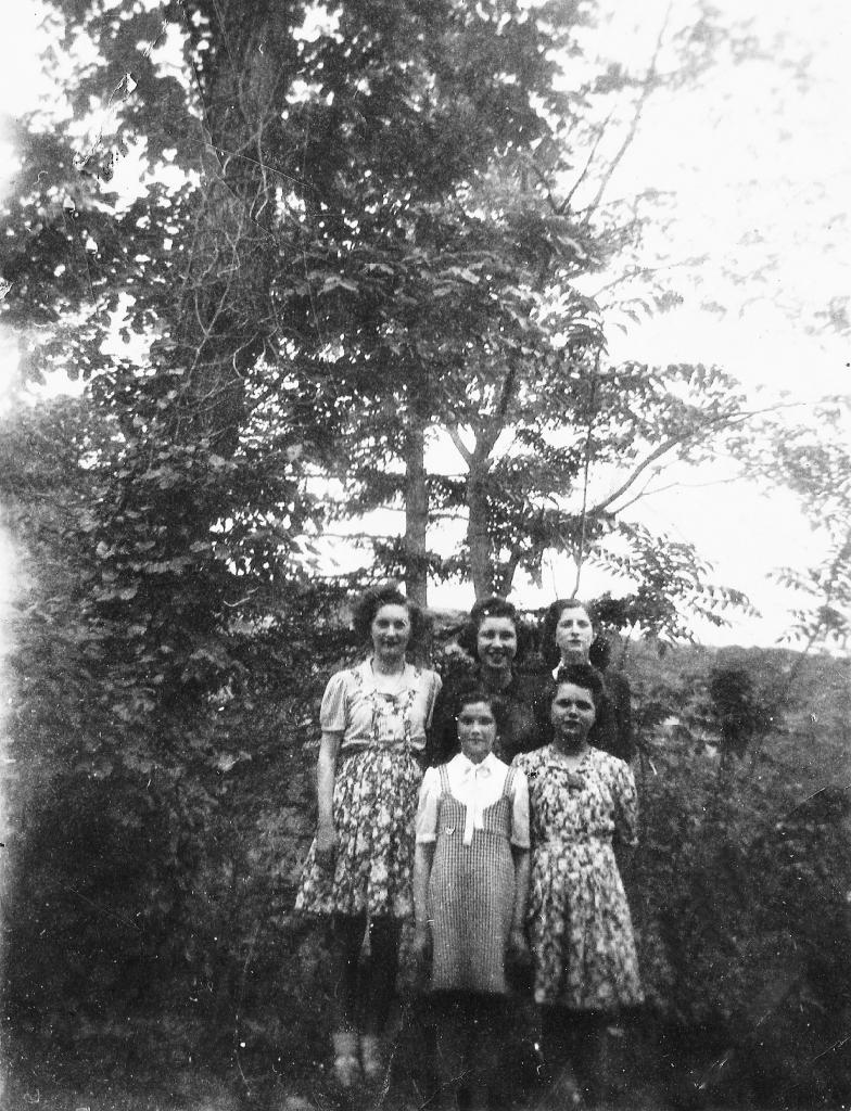 1944 (10)