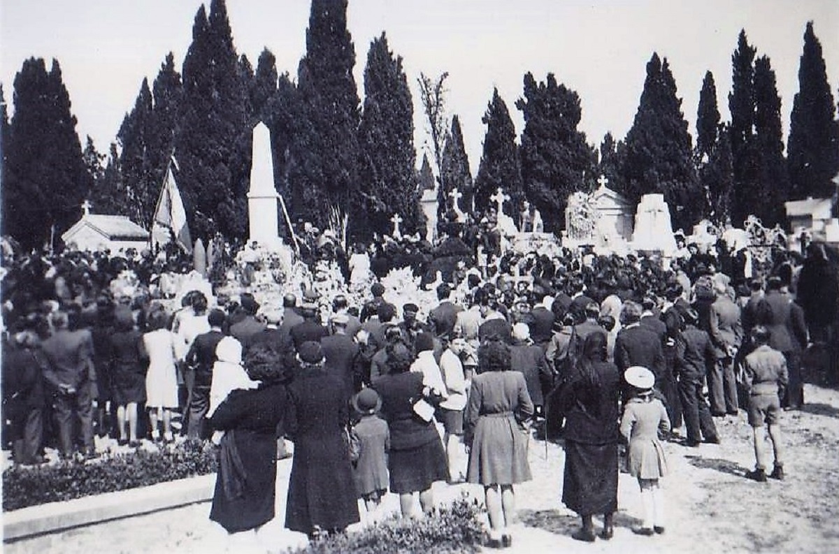 1944 (21)