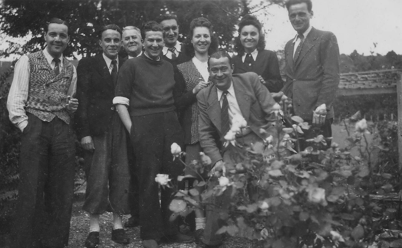 1944 (6)