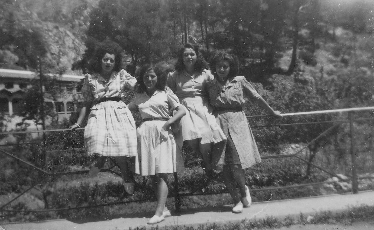 1945 (10)