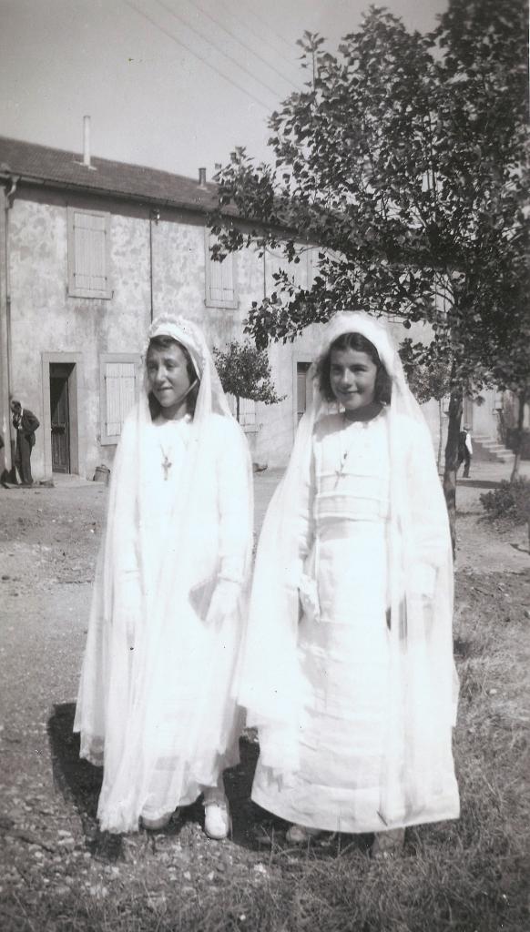 1945 (12)