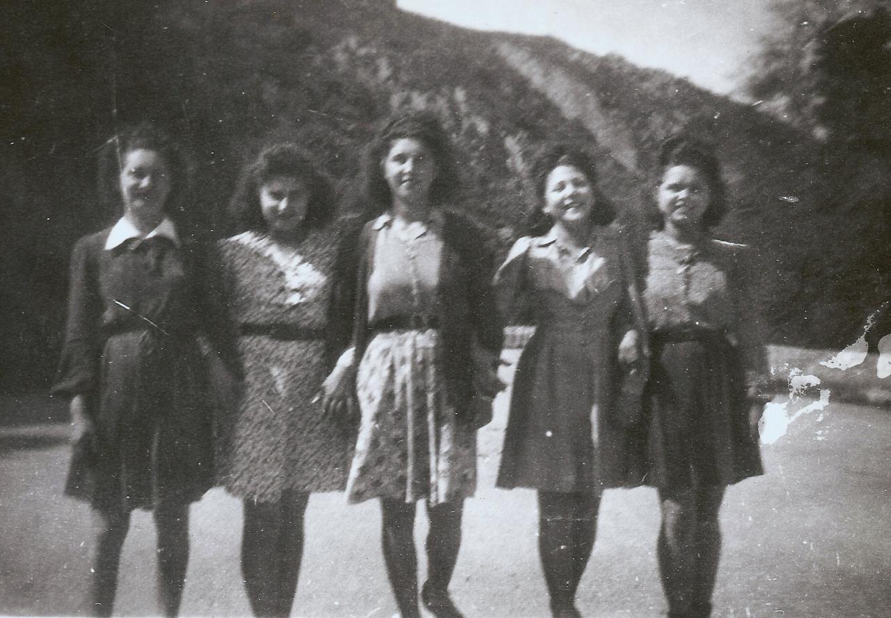 1945 (2)