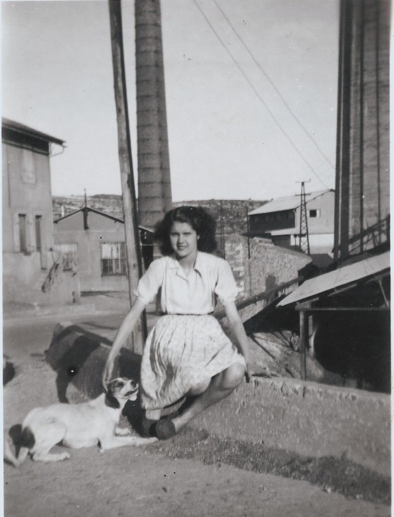 1945 (6)