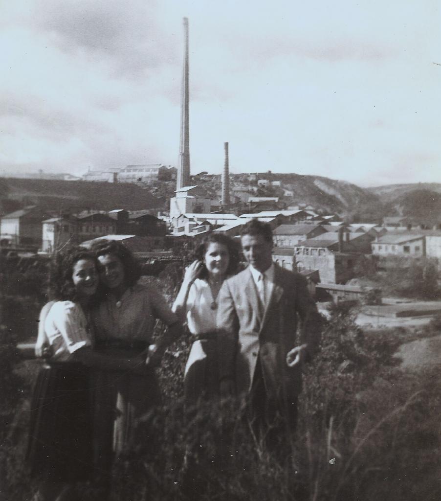 1946 (12)