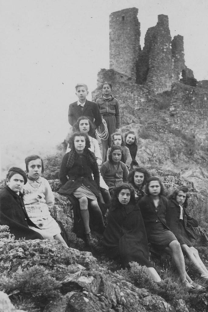 1946 (29)