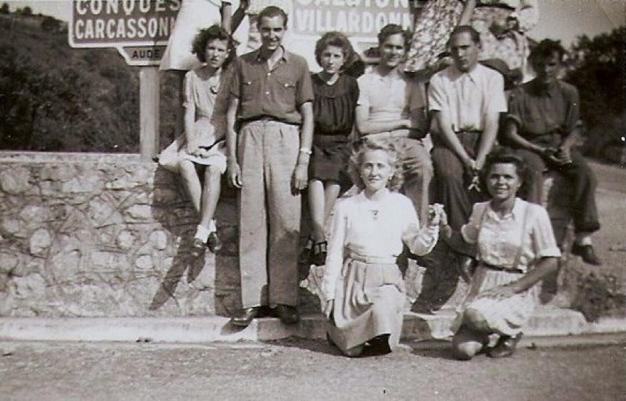 1946 (3)