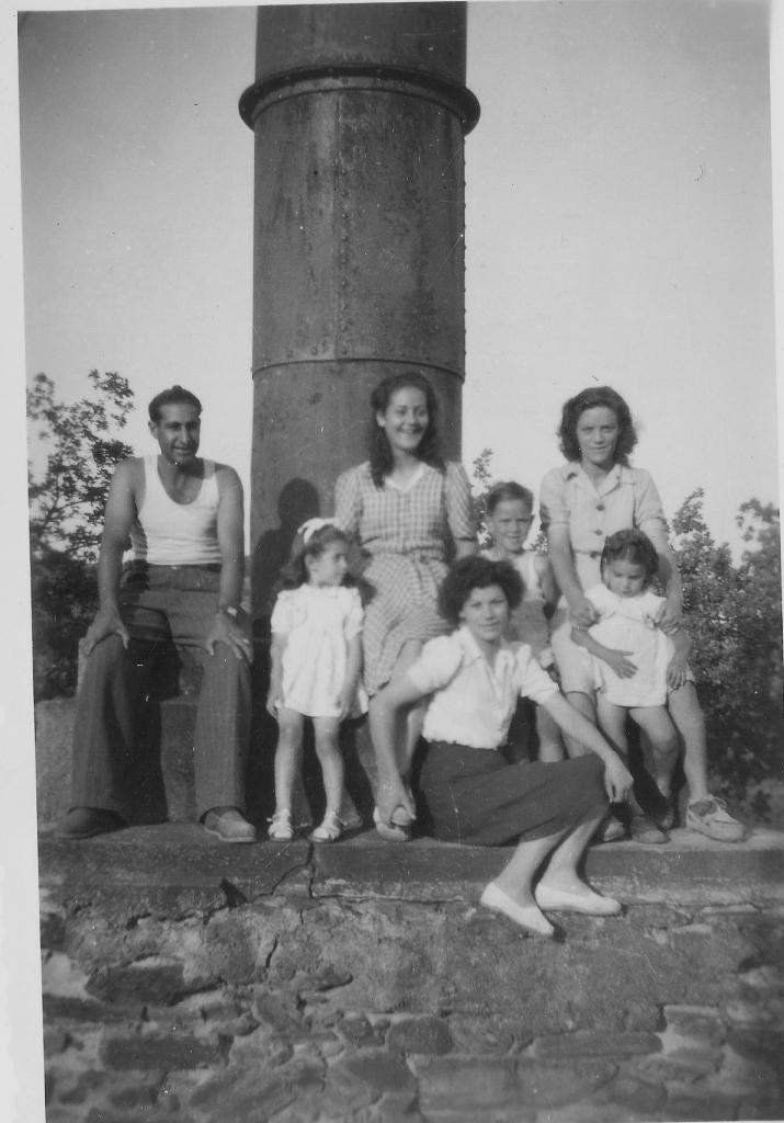 1946 (5)