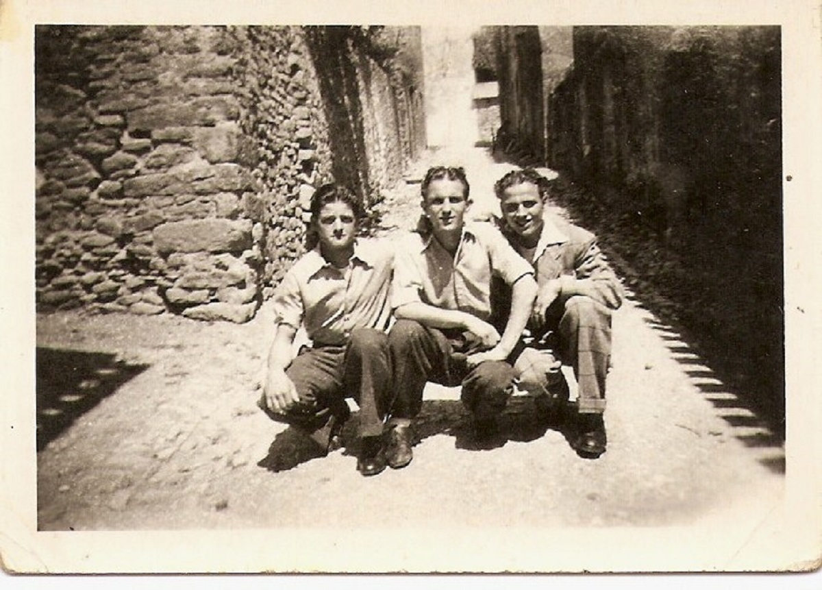 1946 (6)