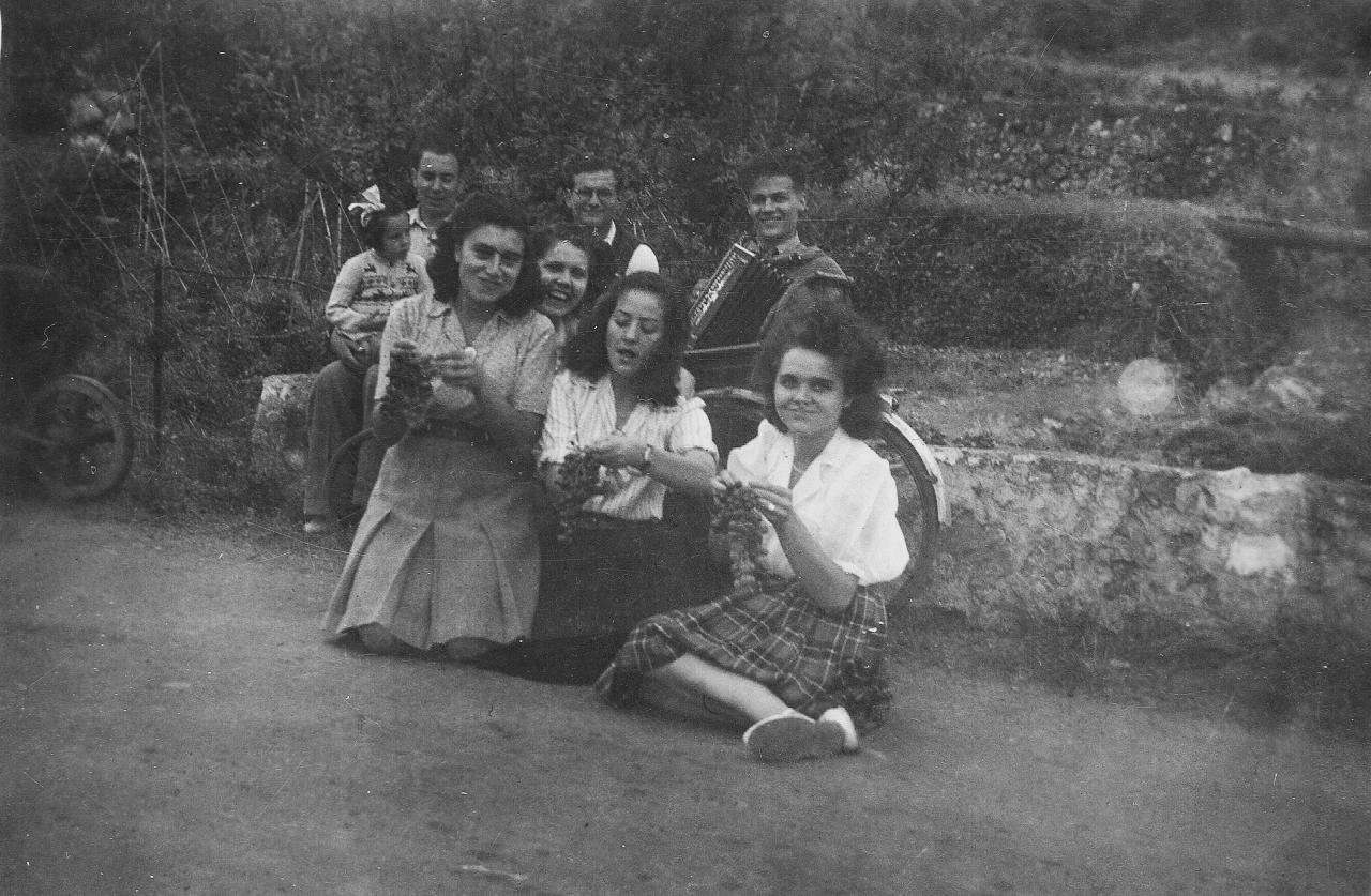 1946 (7)
