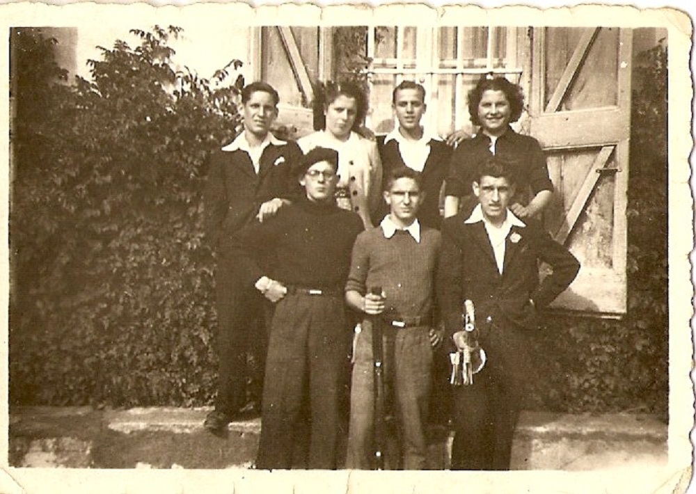 1947 (13)