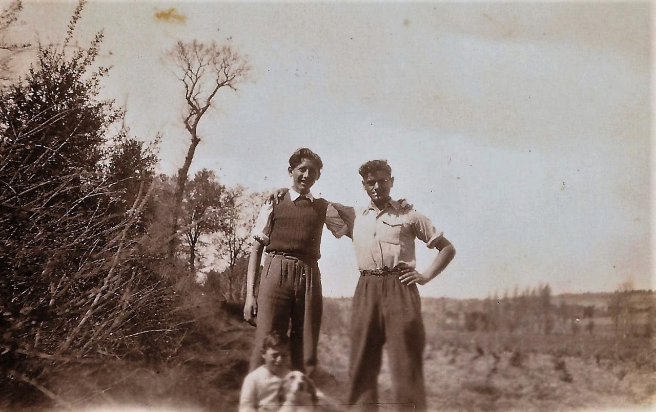 1947 (2)