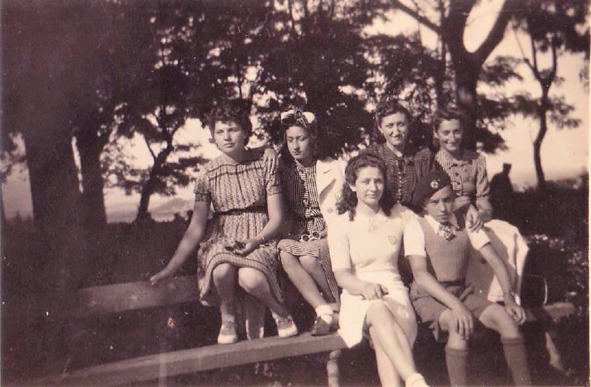 1947 (25)