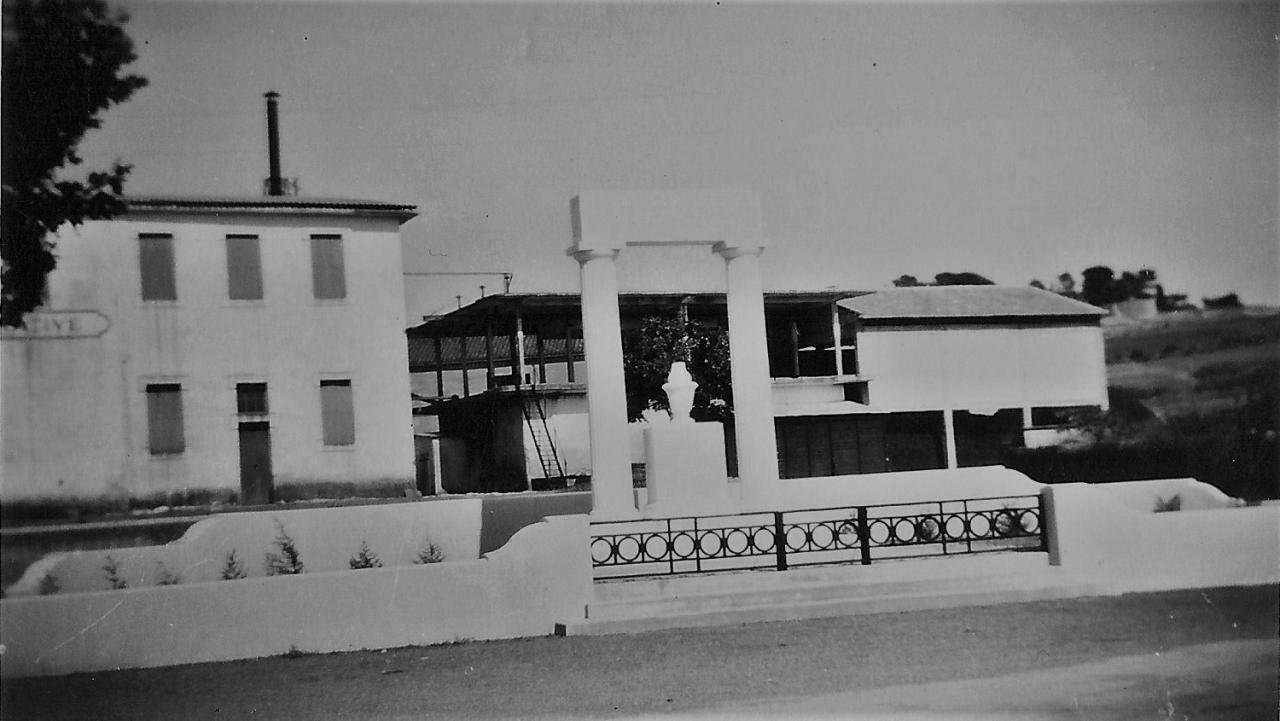 1947 (4)
