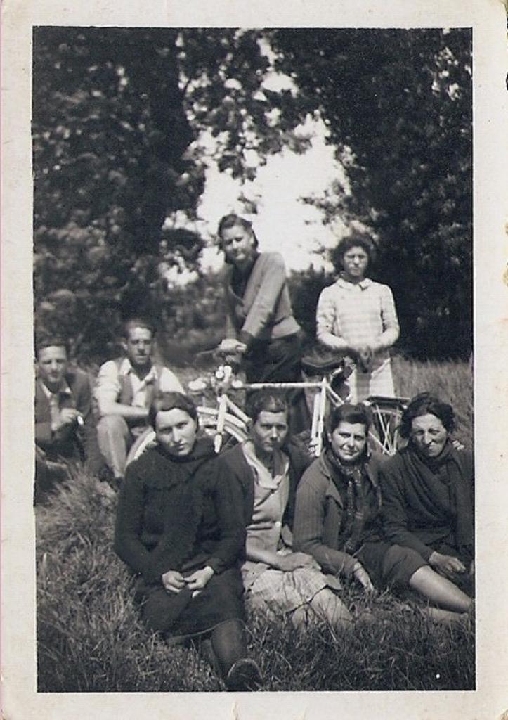 1949 (12)