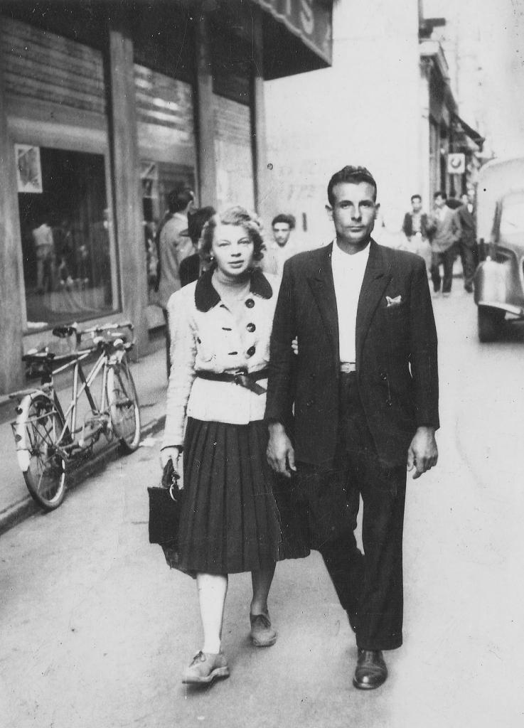 1949 (17)