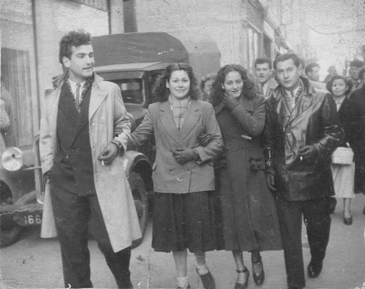 1949 (24)