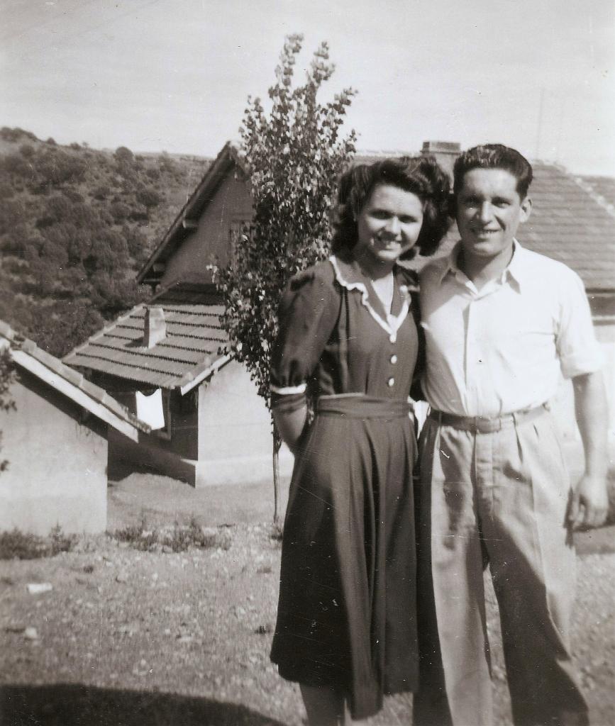 1949