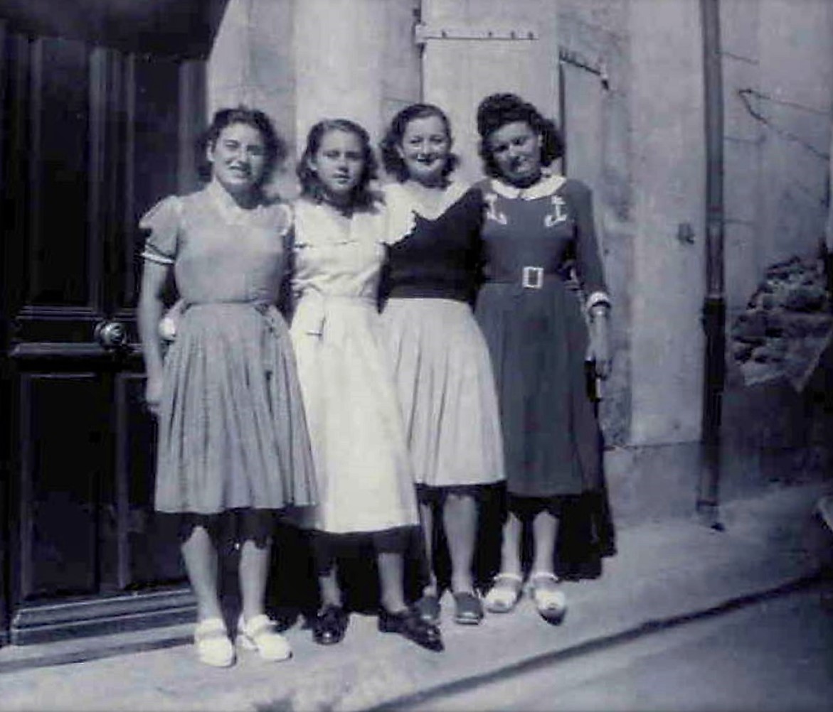 1949 (3)