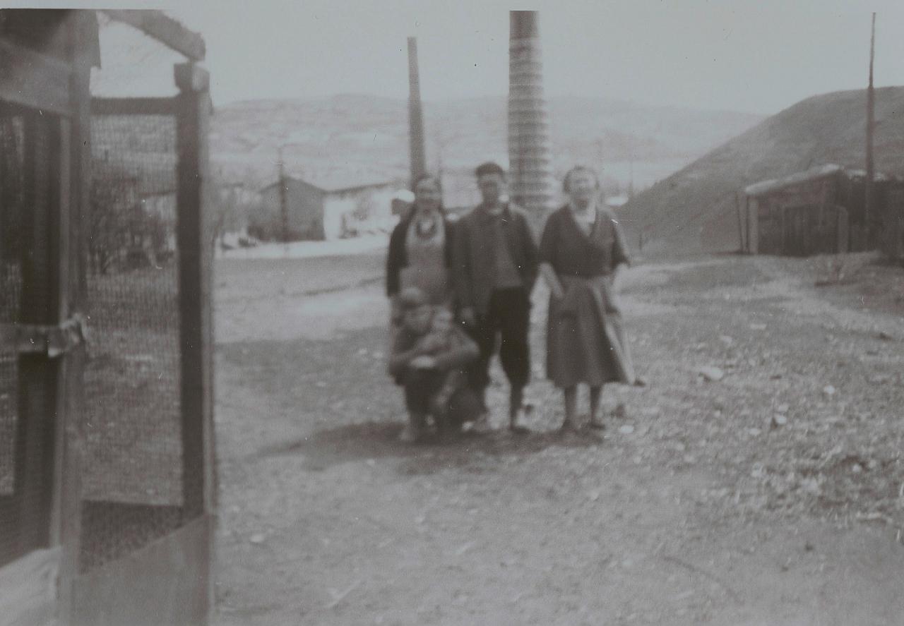 1949 (3)