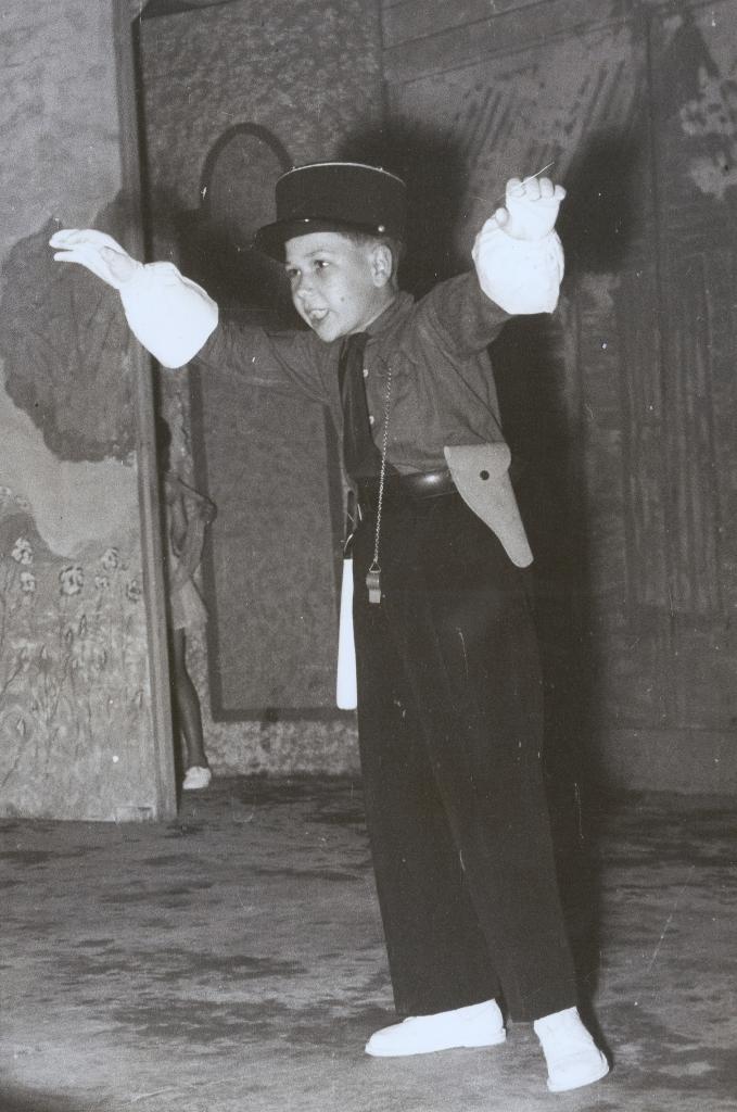 1950 (27)
