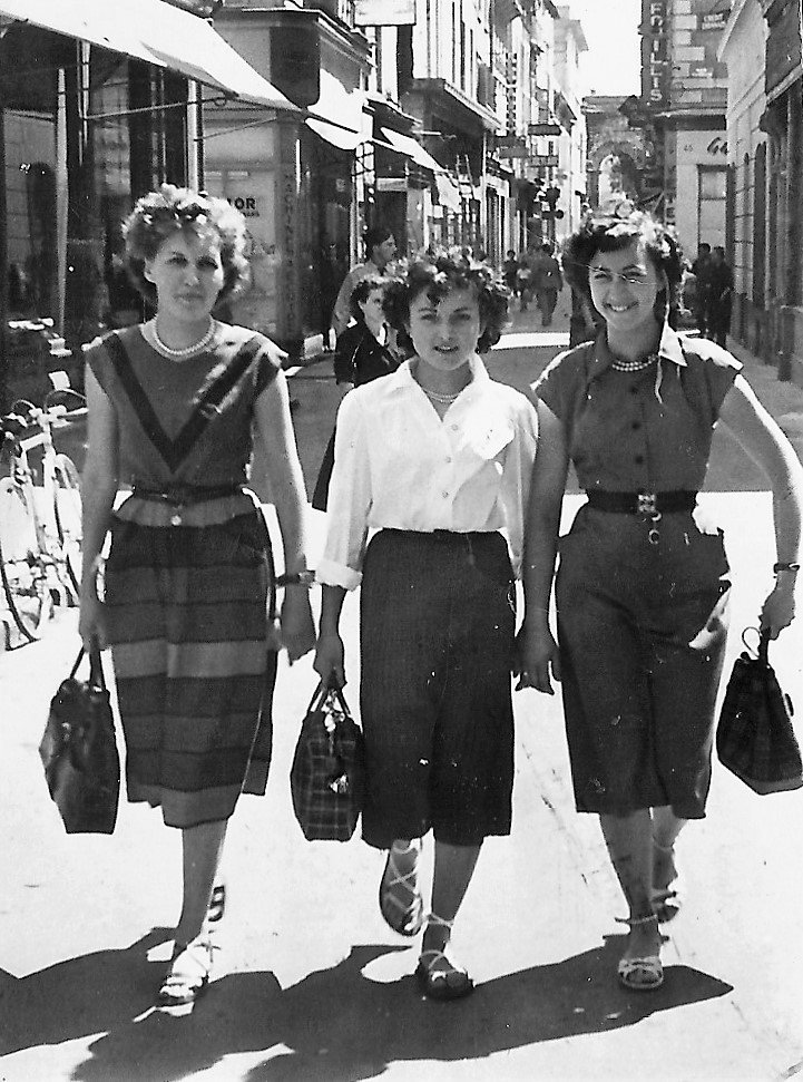1950 Jeannine Olive_ Manuelle Méca_ Carmen Martinez
