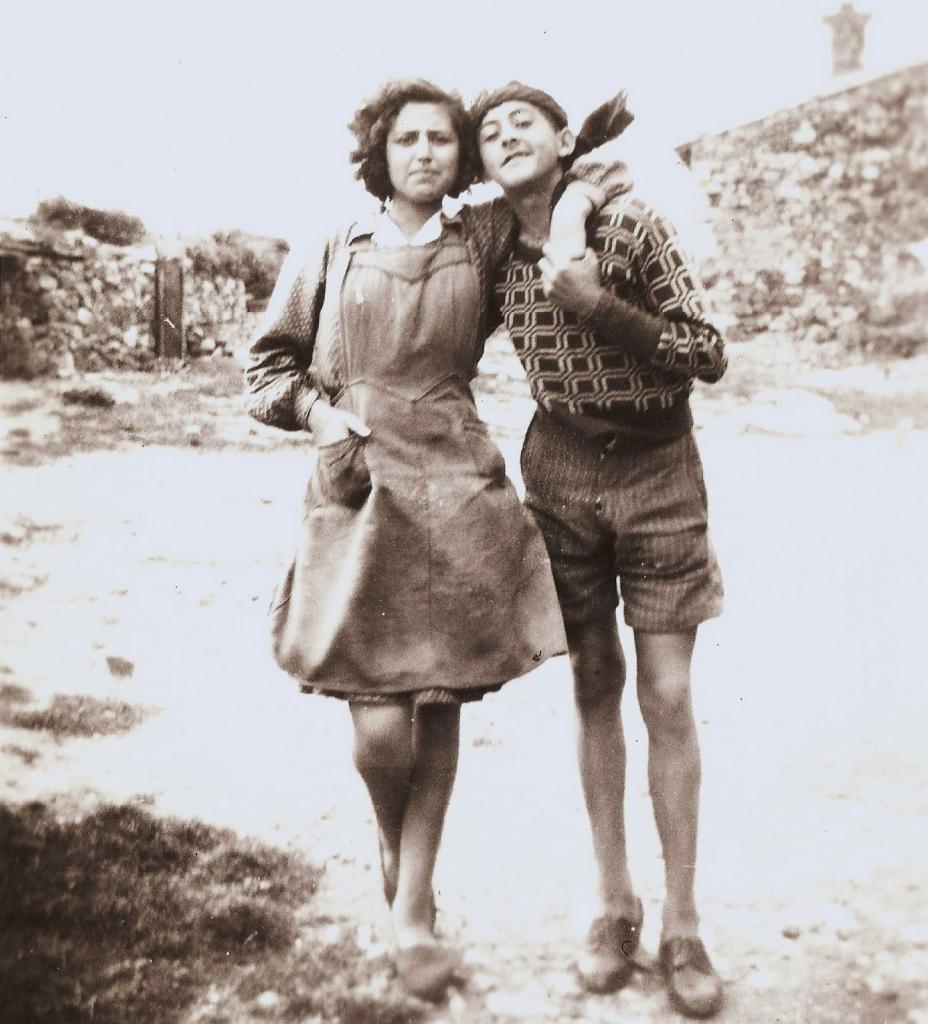 1951 (19)