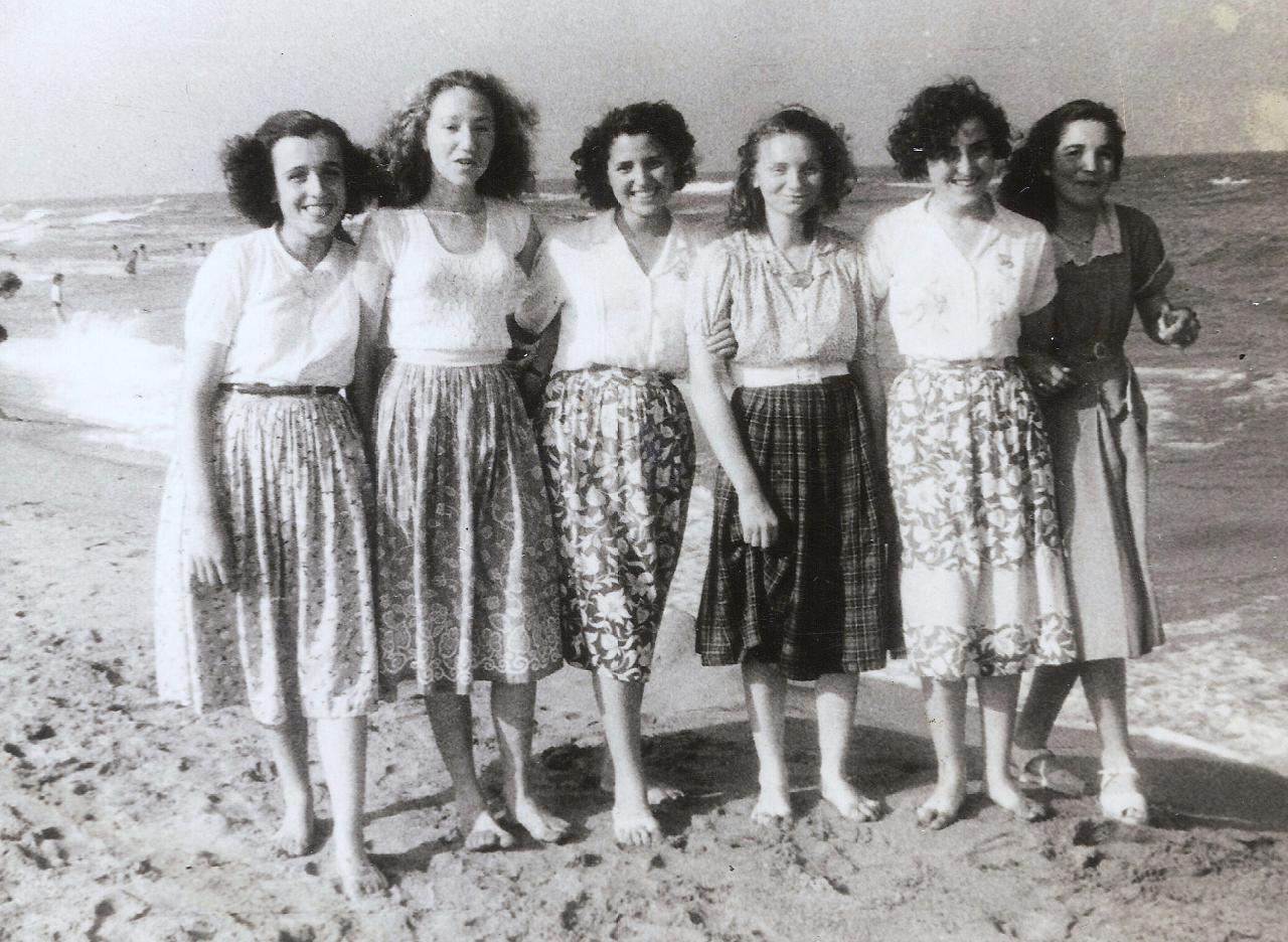 1952 (11)