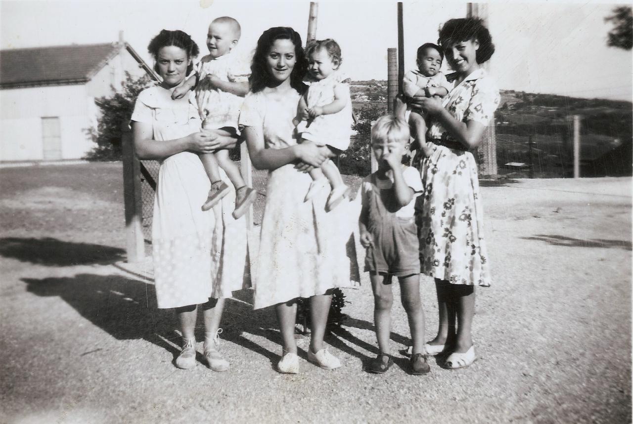 1952 (14)