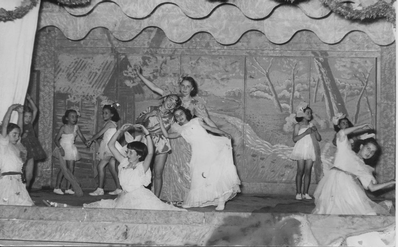 1952 (17)