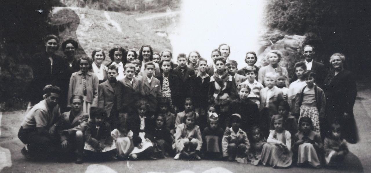 1952
