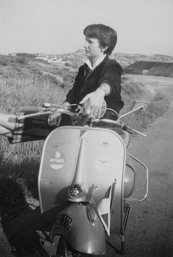 1953 (31)
