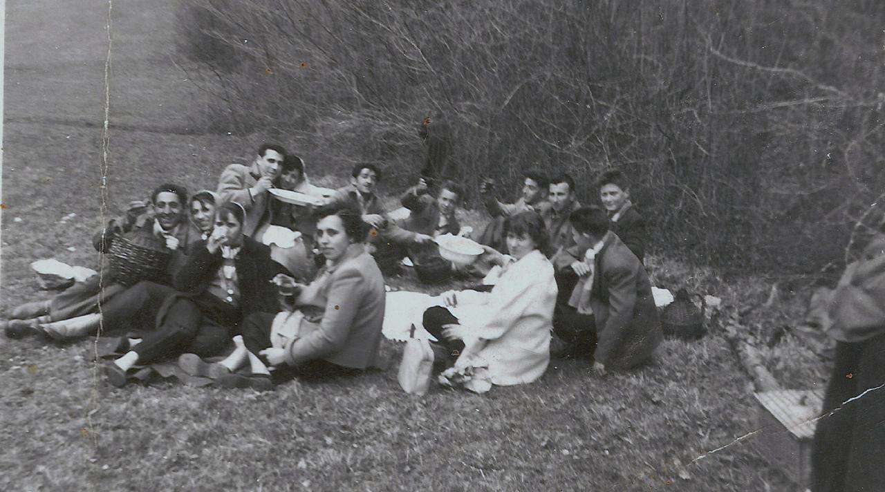 1954 (28)