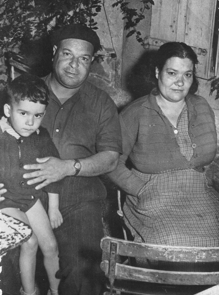 1956 (11)