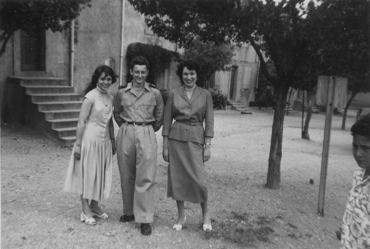 1957 (12)