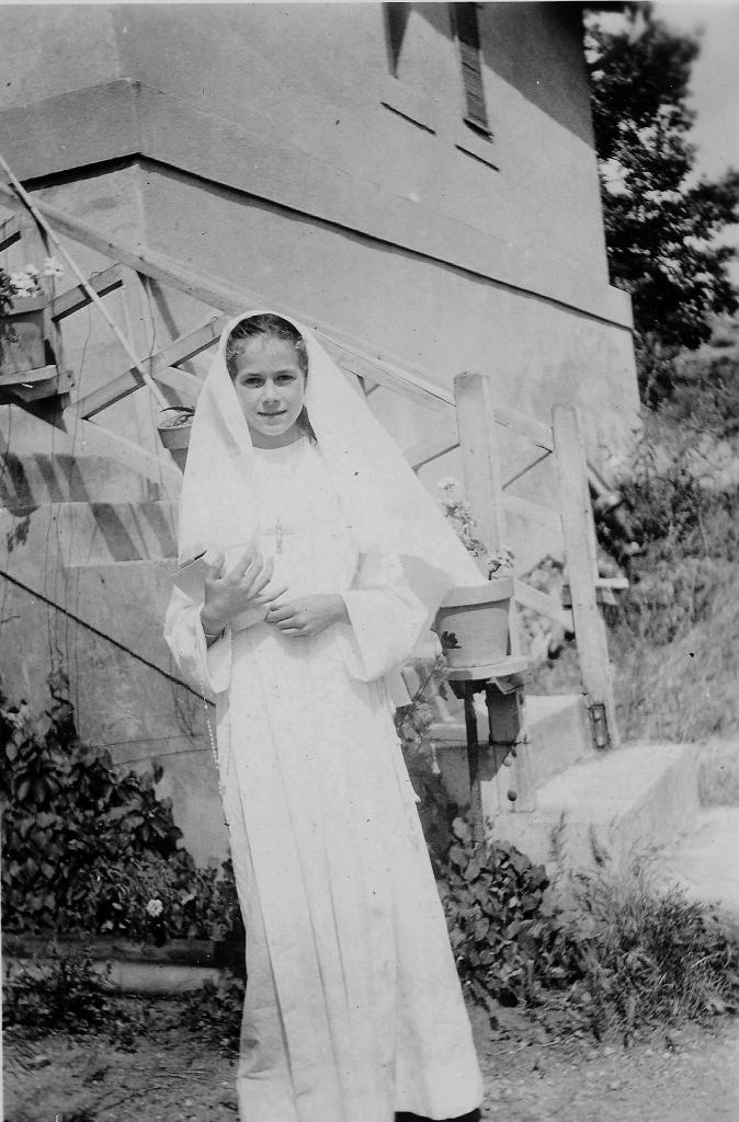 1957 (27)