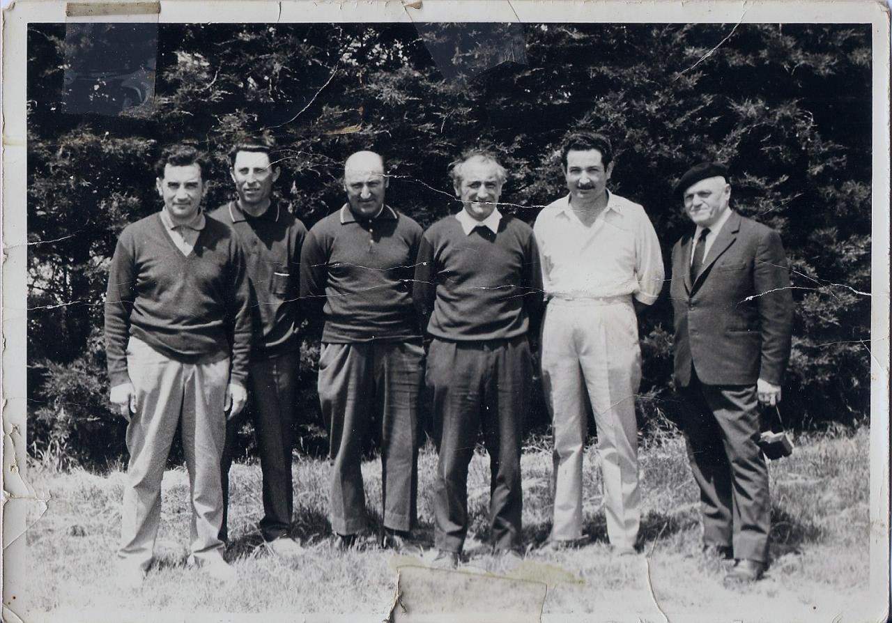 1969