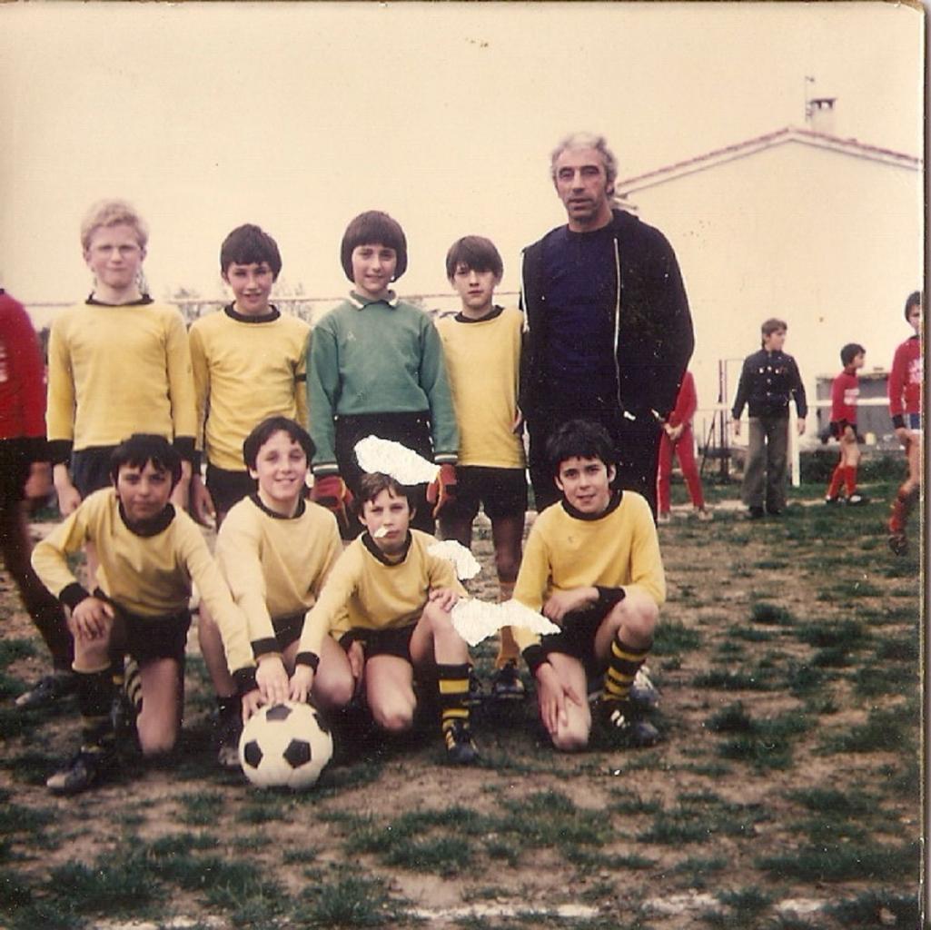 1977