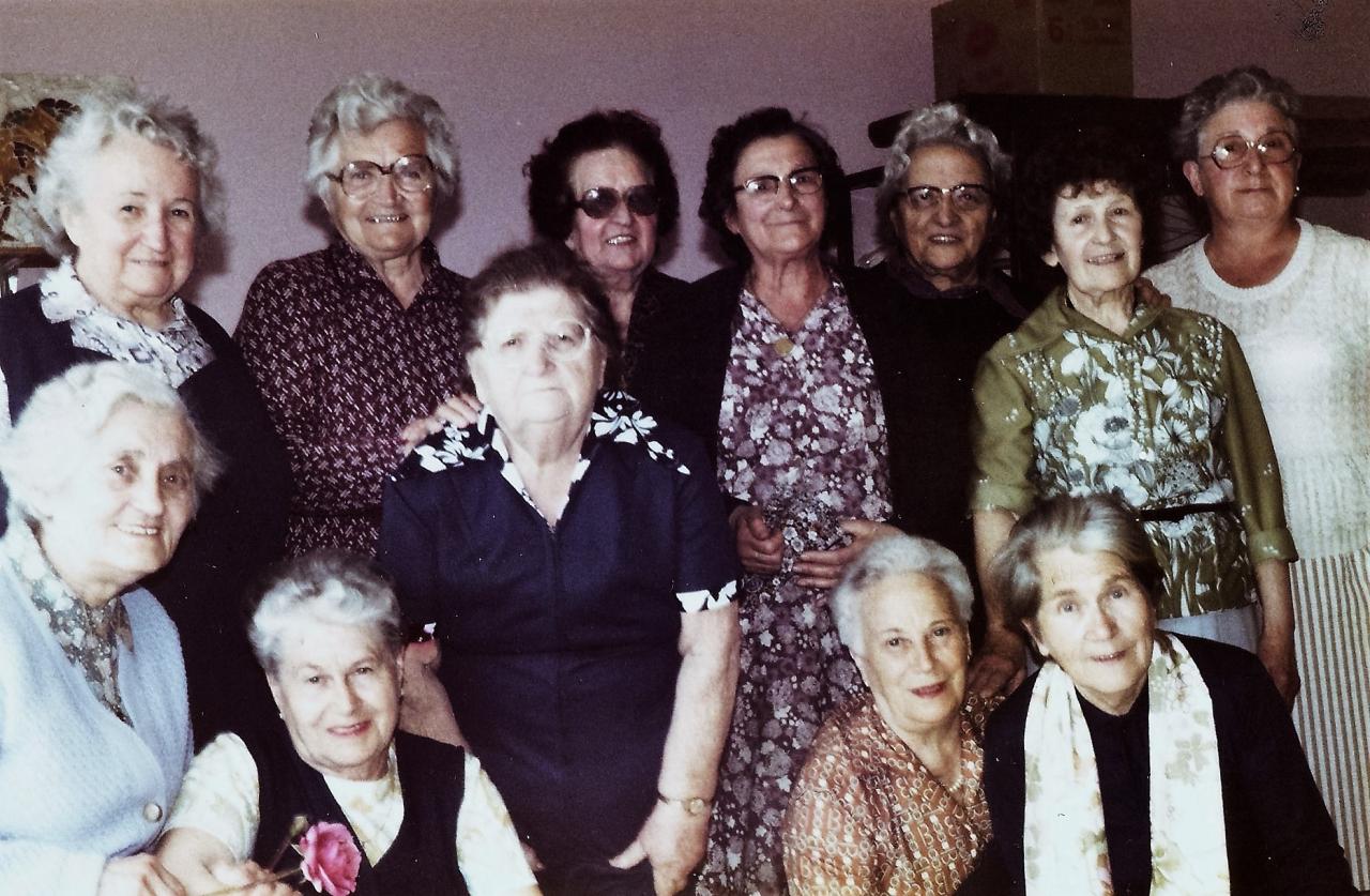 1977 (2)