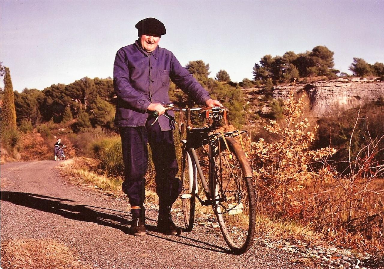 1980 (4)