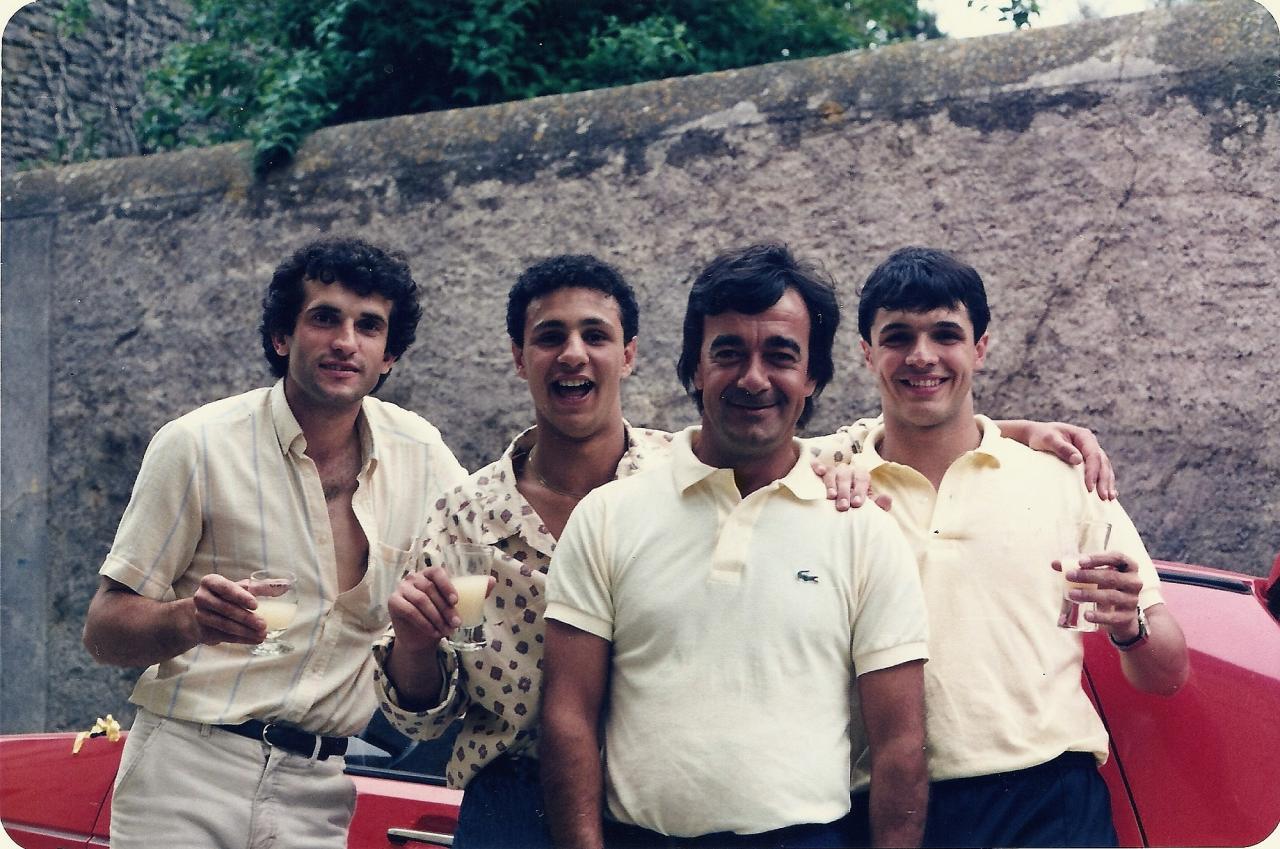 1986 (2)