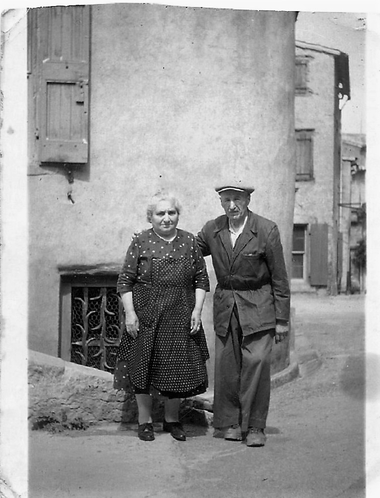 Aout 1958 Pierre et Albertine EXPERT